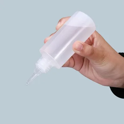 Flacon rechargeable transparent en plastique 60 ml – image 2